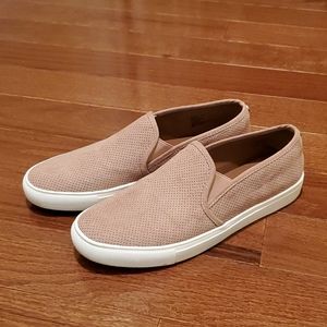 Steve Madden Freeda Flats